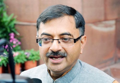 भाजपा नेता की नस्लवादी टिप्पणी – “हम न जातिवादी हैं, हम दक्षिण भारतीयों के साथ जीते हैं”