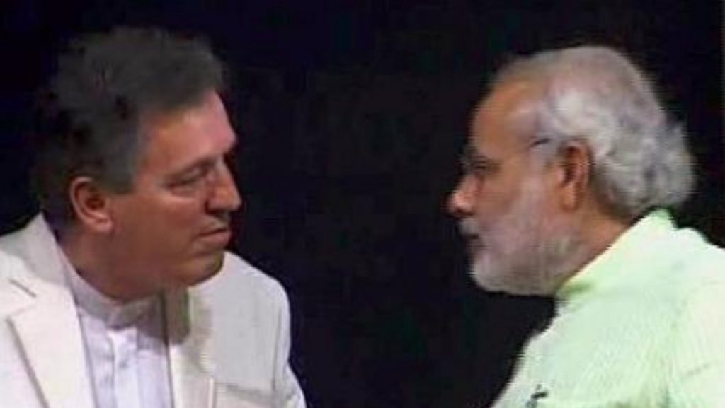 Francois Gautier के समर्थन से फैली दिल्ली के ई-रिक्शा चालक के मृत्यु की साम्प्रदायिक अफवाह
