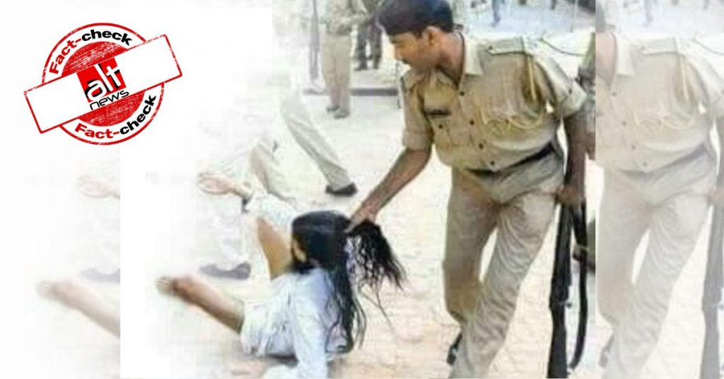 मुलायम सिंह के कार्यकाल के दौरान यूपी में संत पर हमला बताकर गुजरात की सालों पुरानी तस्वीर शेयर