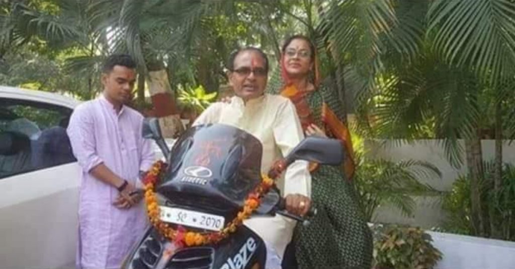 Shivraj Singh Chouhan lauded for promptly ‘vacating official residence’. What is the truth?